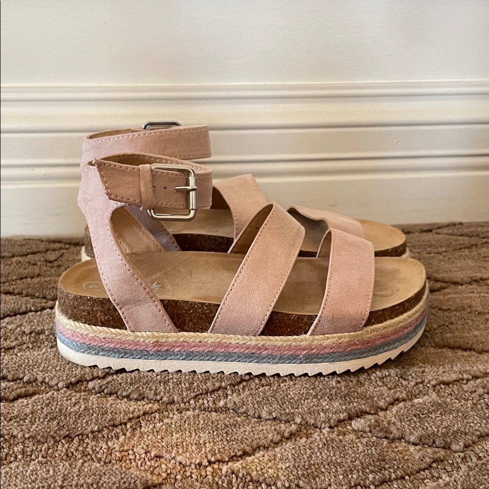 Art Class Blush Strappy Sandals